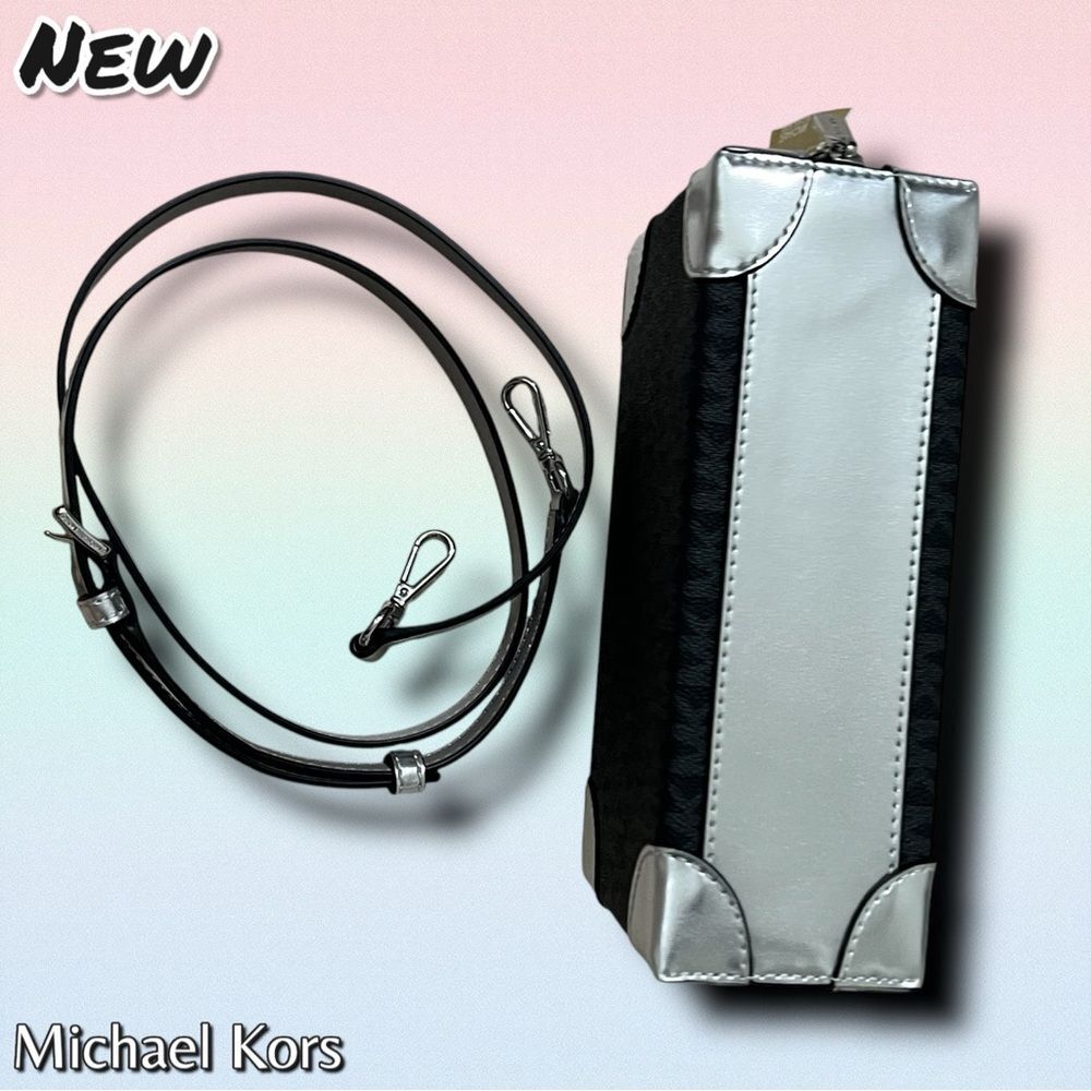 NEW NWT Michael Kors Jeanie Small Trunk Crossbody Purse – NYC Patch Edition - Picture 9 of 12